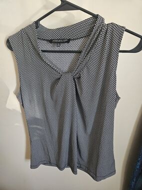 Jones New York Black and White Sleeveless Knot-Neck Blouse